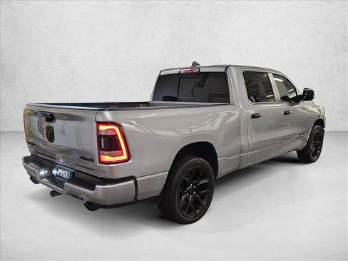 Used 2023 RAM 1500 Laramie AWD/4WD image 5
