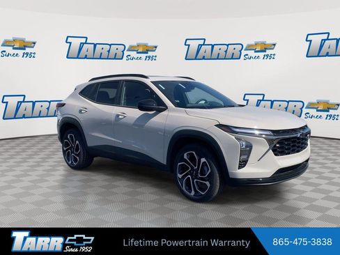 New 2026 Chevrolet Trax RS FWD image 2