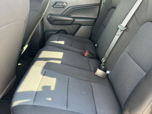 Used 2024 Chevrolet Colorado Trail Boss w/ Technology Package image 18