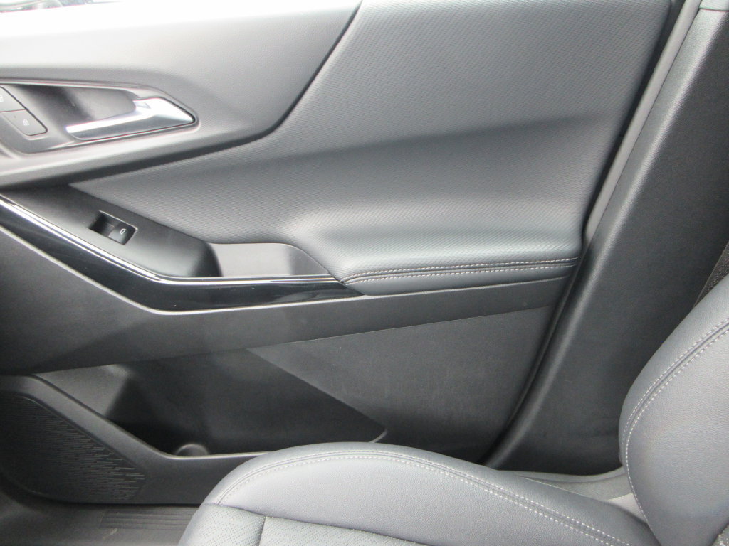 Certified 2025 Chevrolet Equinox LT w/ Convenience Package II FWD image 31