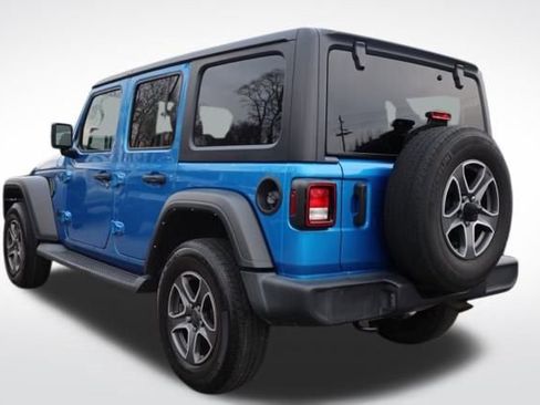 Used 2021 Jeep Wrangler Unlimited Sport image 9