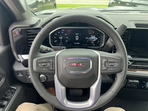 New 2026 GMC Sierra 2500 SLE w/ SLE Value Package; AWD/4WD image 17