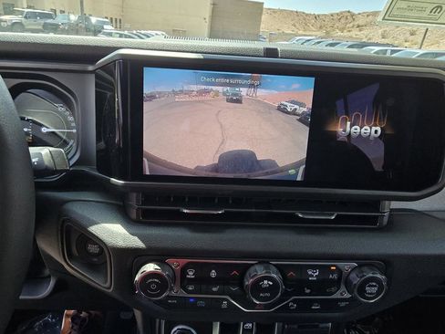 New 2025 Jeep Wrangler Unlimited Sport S 4xe w/ Convenience Group AWD/4WD image 16