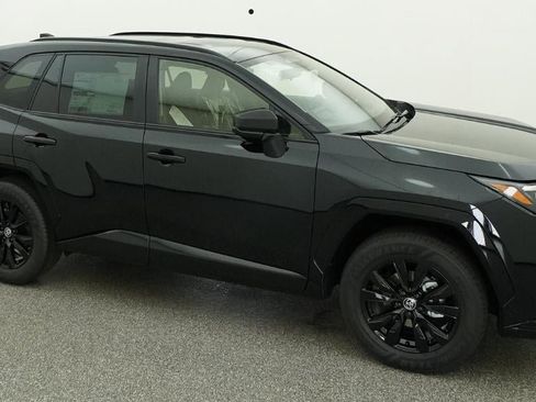New 2026 Toyota RAV4 SE FWD image 12