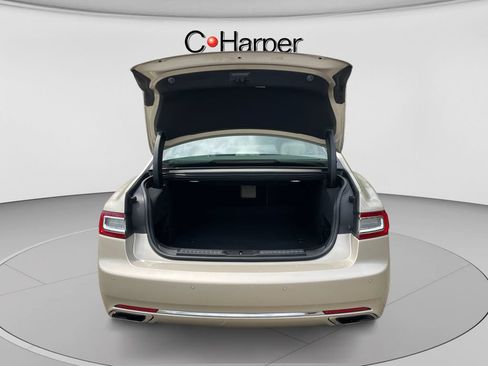 Used 2017 Lincoln Continental Premiere AWD/4WD image 15