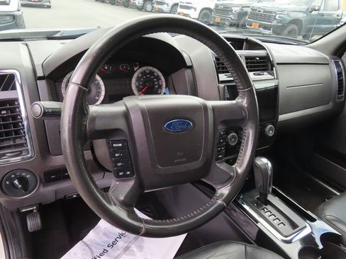 Used 2008 Ford Escape Limited AWD/4WD image 16