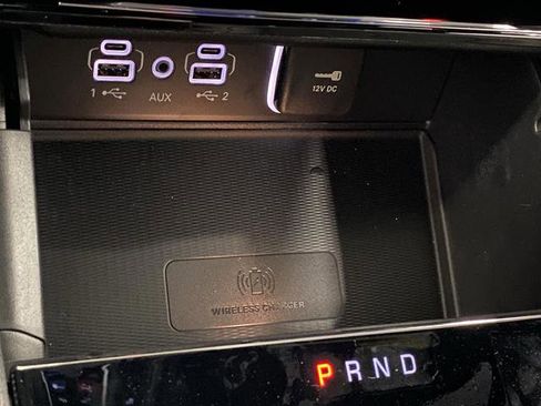 New 2025 Jeep Grand Cherokee Altitude image 23