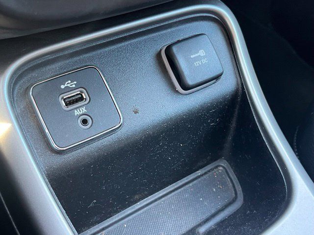 Used 2018 Jeep Compass Latitude w/ Popular Equipment Group FWD image 20