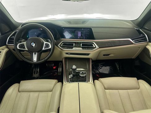 Used 2020 BMW X5 xDrive40i w/ M Sport Package image 22