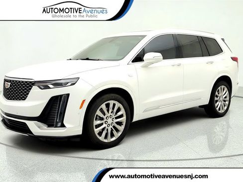 Used 2021 Cadillac XT6 Premium Luxury FWD image 1