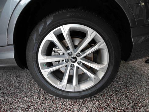 Used 2025 Audi Q7 2.0T Premium AWD/4WD image 30