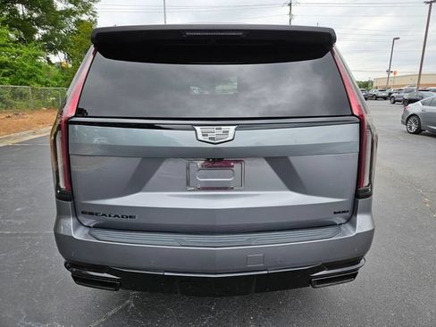 Used 2021 Cadillac Escalade Sport Platinum w/ Heavy-Duty Trailer Package AWD/4WD image 6