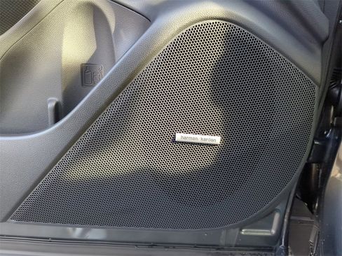 Used 2025 Subaru Forester Wilderness w/ Wilderness Package image 19