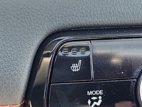 Certified 2025 Honda Pilot TrailSport image 8