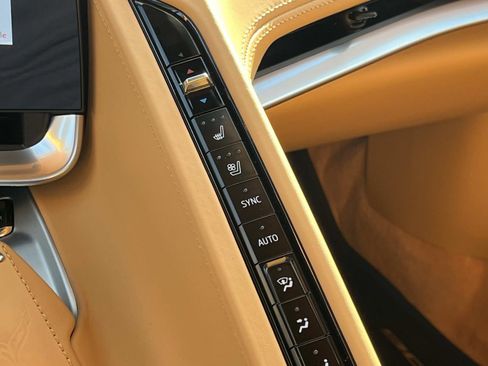 Used 2024 Chevrolet Corvette Z06 RWD image 29