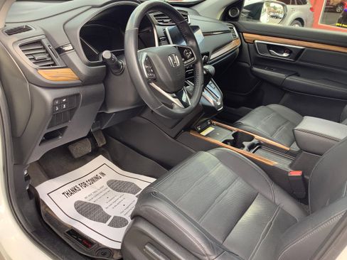 Used 2021 Honda CR-V Touring image 11