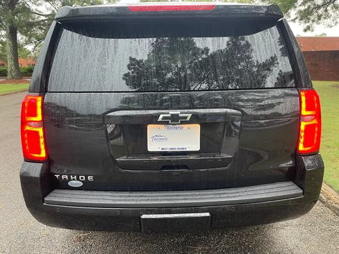 Used 2015 Chevrolet Tahoe LT AWD/4WD image 4