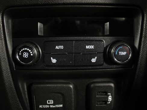 Used 2022 Buick Enclave Avenir w/ Avenir Technology Package image 22