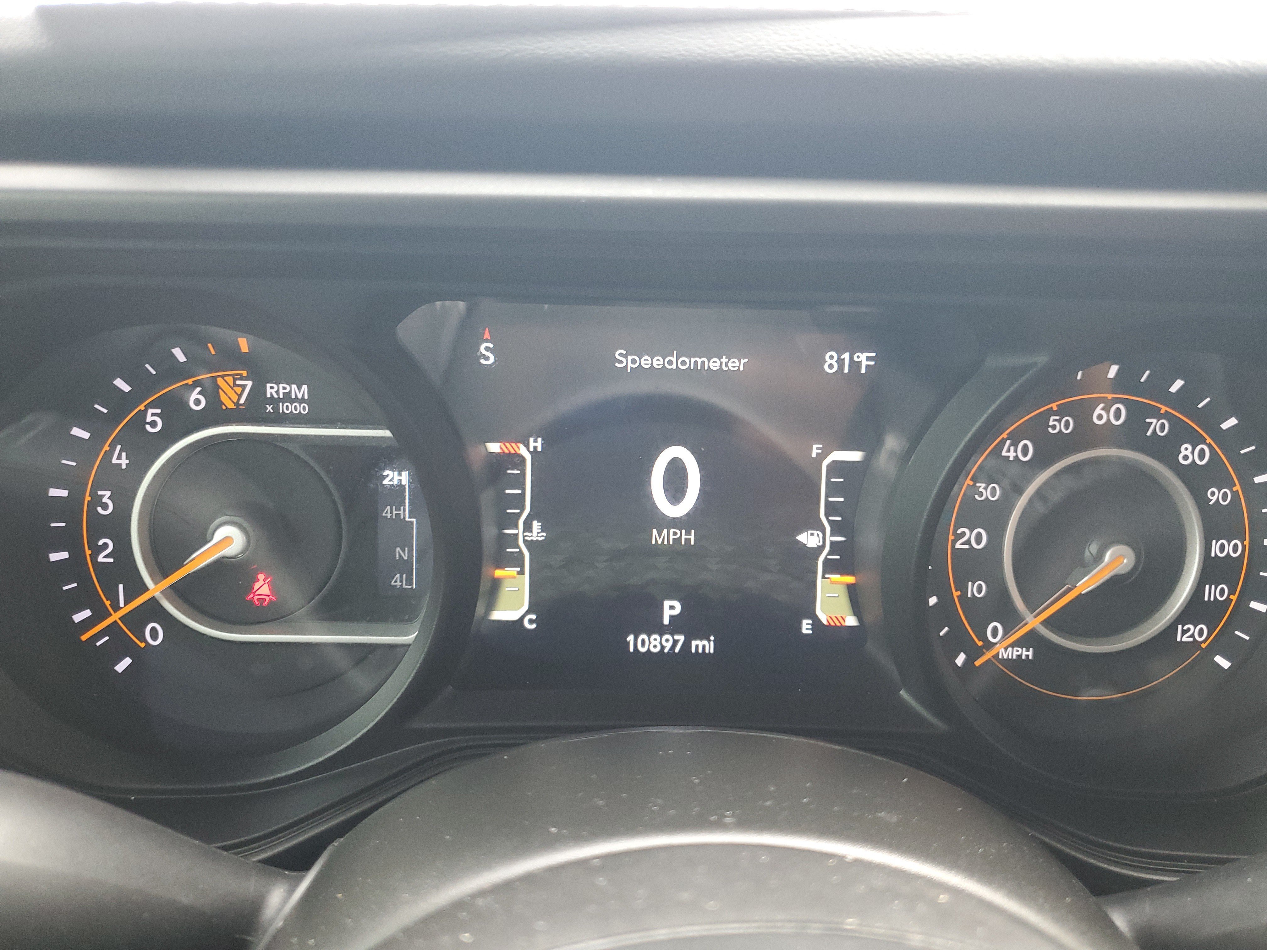 Used 2025 Jeep Gladiator Sport AWD/4WD image 18