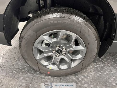 New 2026 Ford Maverick XLT w/ XLT Luxury Package FWD image 15