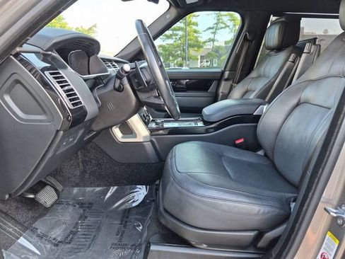 Used 2019 Land Rover Range Rover Long Wheelbase Supercharged AWD/4WD image 9