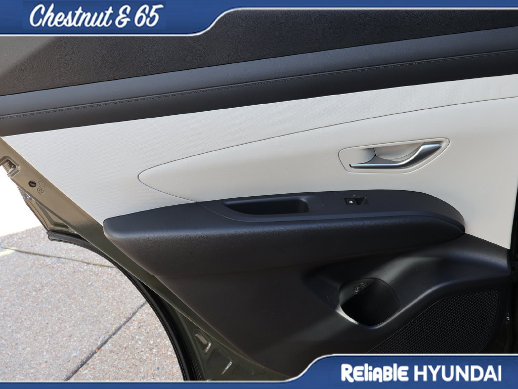 Used 2025 Hyundai Tucson SEL FWD image 17
