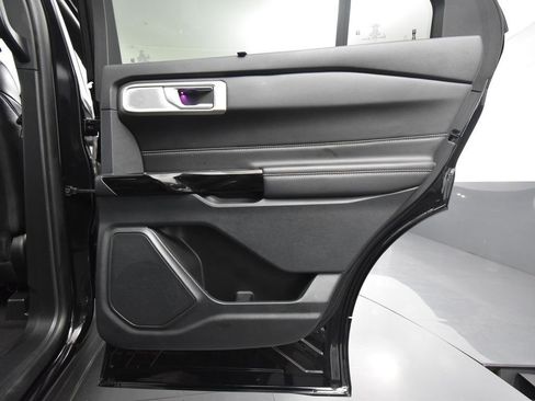 Used 2024 Ford Explorer ST w/ Technology Package image 52