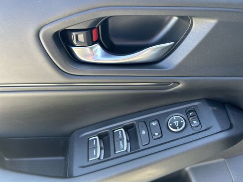 Certified 2023 Honda Accord EX image 15