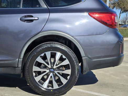 Used 2015 Subaru Outback 2.5i Limited image 13