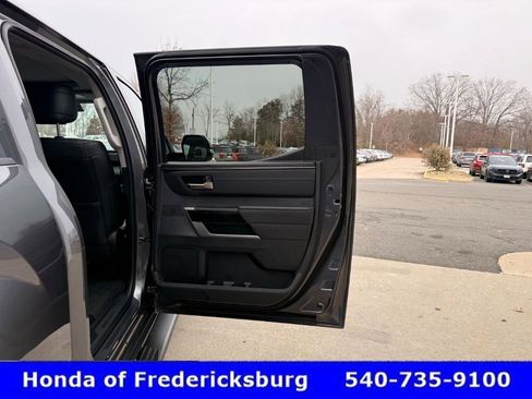 Used 2024 Toyota Tundra Limited image 12