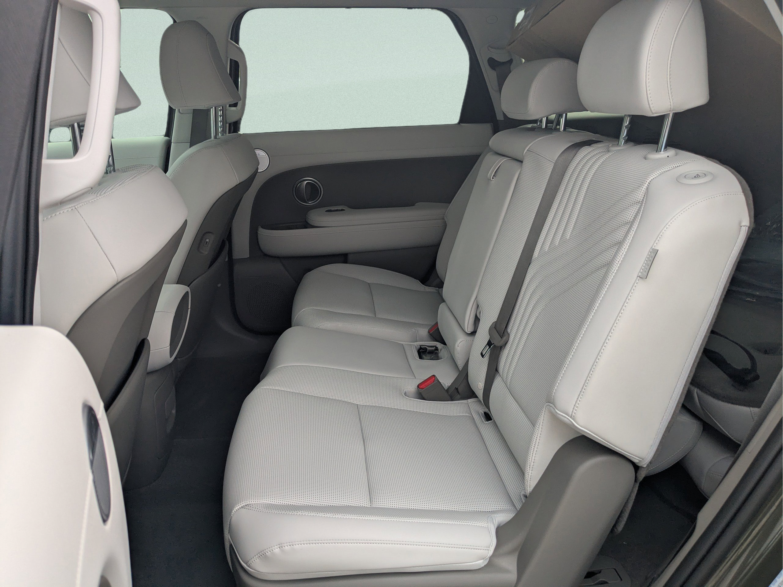 New 2026 Hyundai Palisade SEL Premium FWD image 11