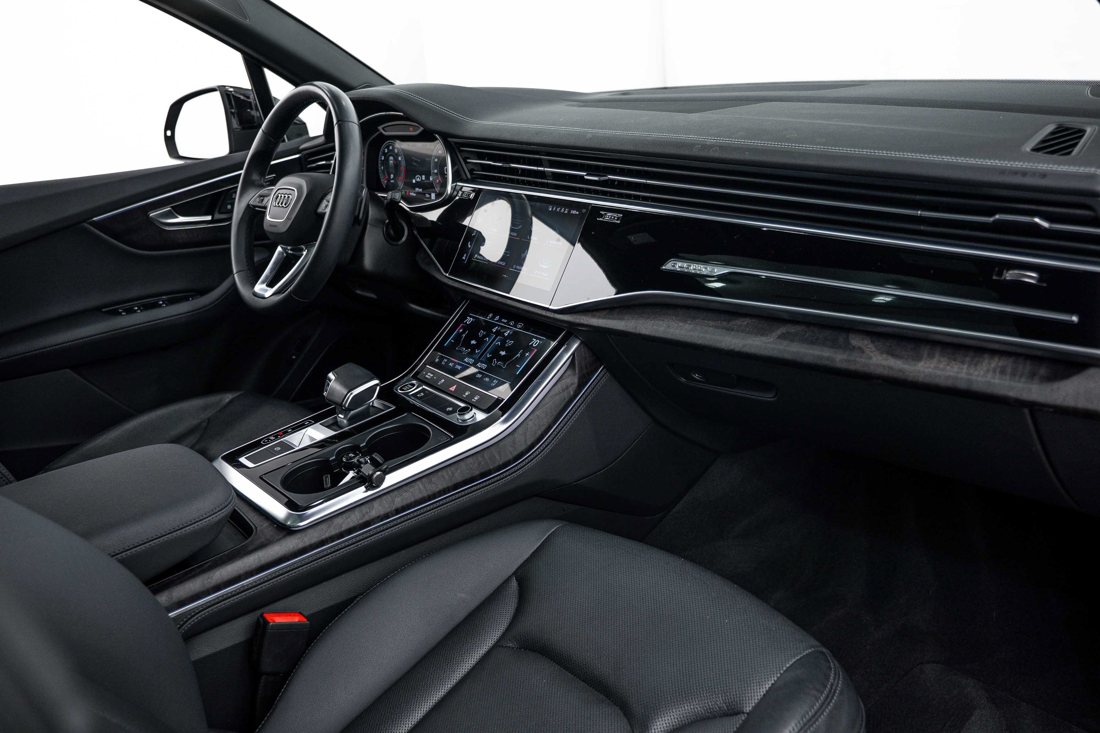 Certified 2024 Audi Q7 2.0T Premium Plus AWD/4WD image 12