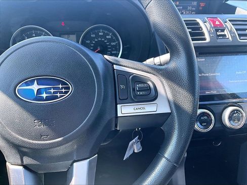Used 2017 Subaru Forester 2.5i Premium image 17