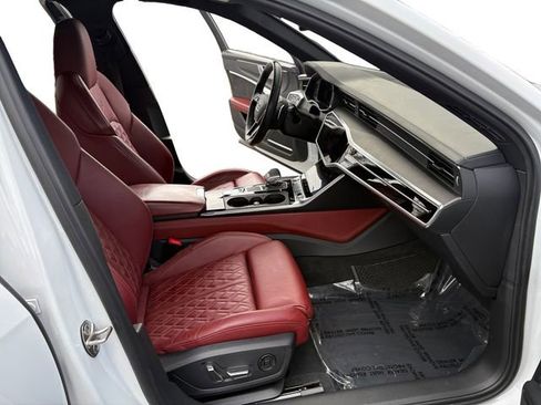 Used 2021 Audi S6 Premium Plus w/ S6 Executive Package image 11