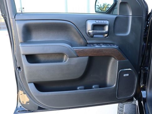 Used 2017 GMC Sierra 1500 Denali w/ Denali Ultimate Package image 41