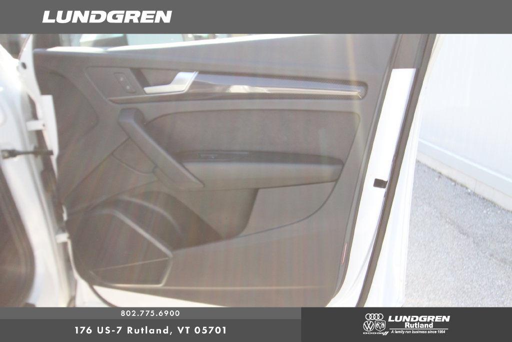 Used 2022 Audi SQ5 Premium w/ Convenience Package AWD/4WD image 14