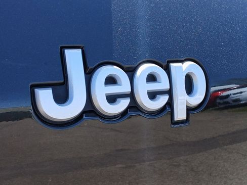 Used 2024 Jeep Grand Cherokee L Overland w/ Trailer Tow Package AWD/4WD image 31