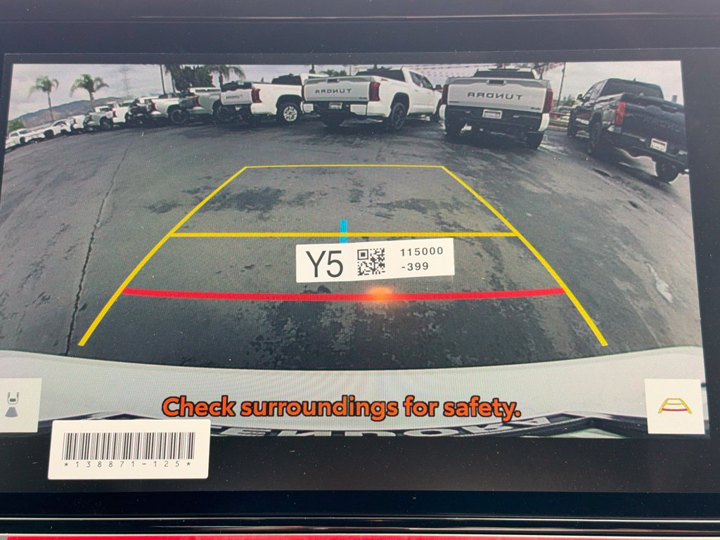 New 2026 Toyota Camry Hybrid w/ Preferred Package 1 (TMS) FWD image 27