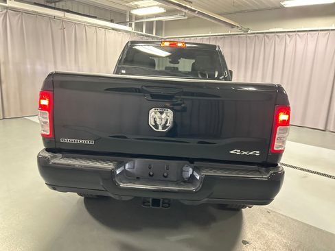Used 2024 RAM 2500 Big Horn w/ Sport Appearance Package image 6