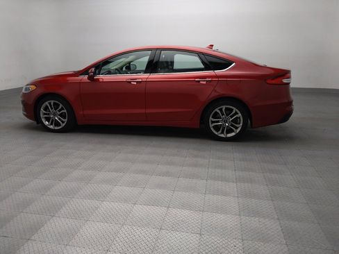 Used 2020 Ford Fusion SEL FWD image 3