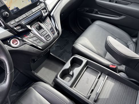 Certified 2022 Honda Odyssey Touring image 26