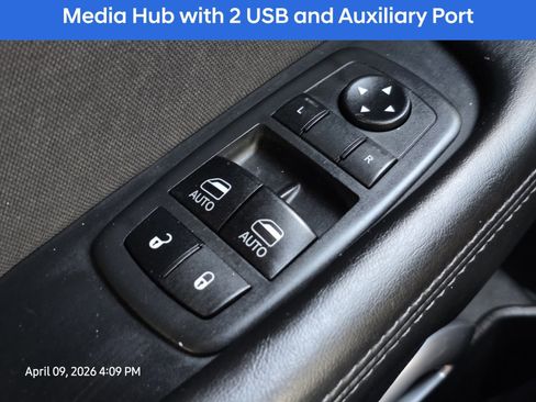 Used 2021 Dodge Challenger SXT w/ Blacktop Package image 25