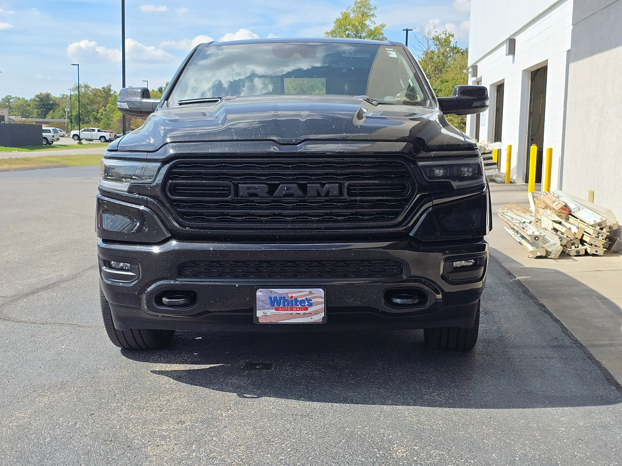 Used 2023 RAM 1500 Limited w/ Night Edition AWD/4WD image 9