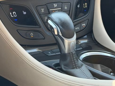 Used 2020 Buick Envision Preferred FWD image 24