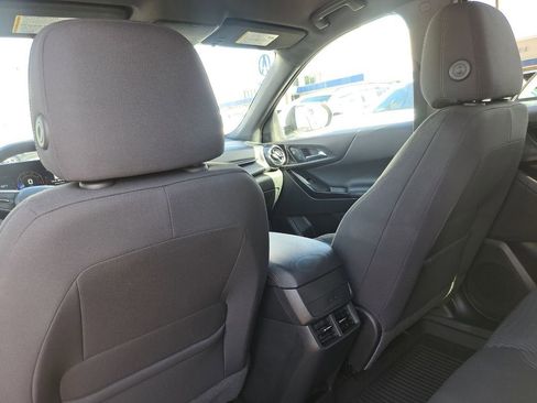 Used 2025 Chevrolet Equinox LT FWD image 20