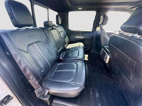 Used 2017 Ford F150 Platinum w/ Equipment Group 701A Luxury AWD/4WD image 30