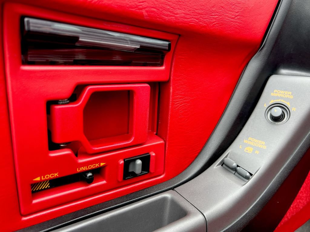 Used 1990 Chevrolet Corvette ZR-1 RWD image 19