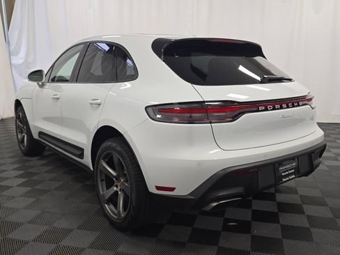 New 2026 Porsche Macan image 3