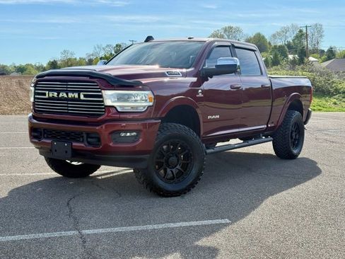 Used 2022 RAM 2500 Laramie AWD/4WD image 1
