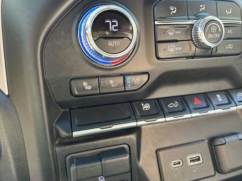 Used 2020 GMC Sierra 2500 SLT w/ SLT Convenience Package image 33